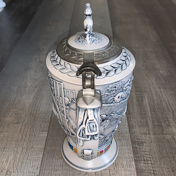 Avon Stein - Picture 4 of 8